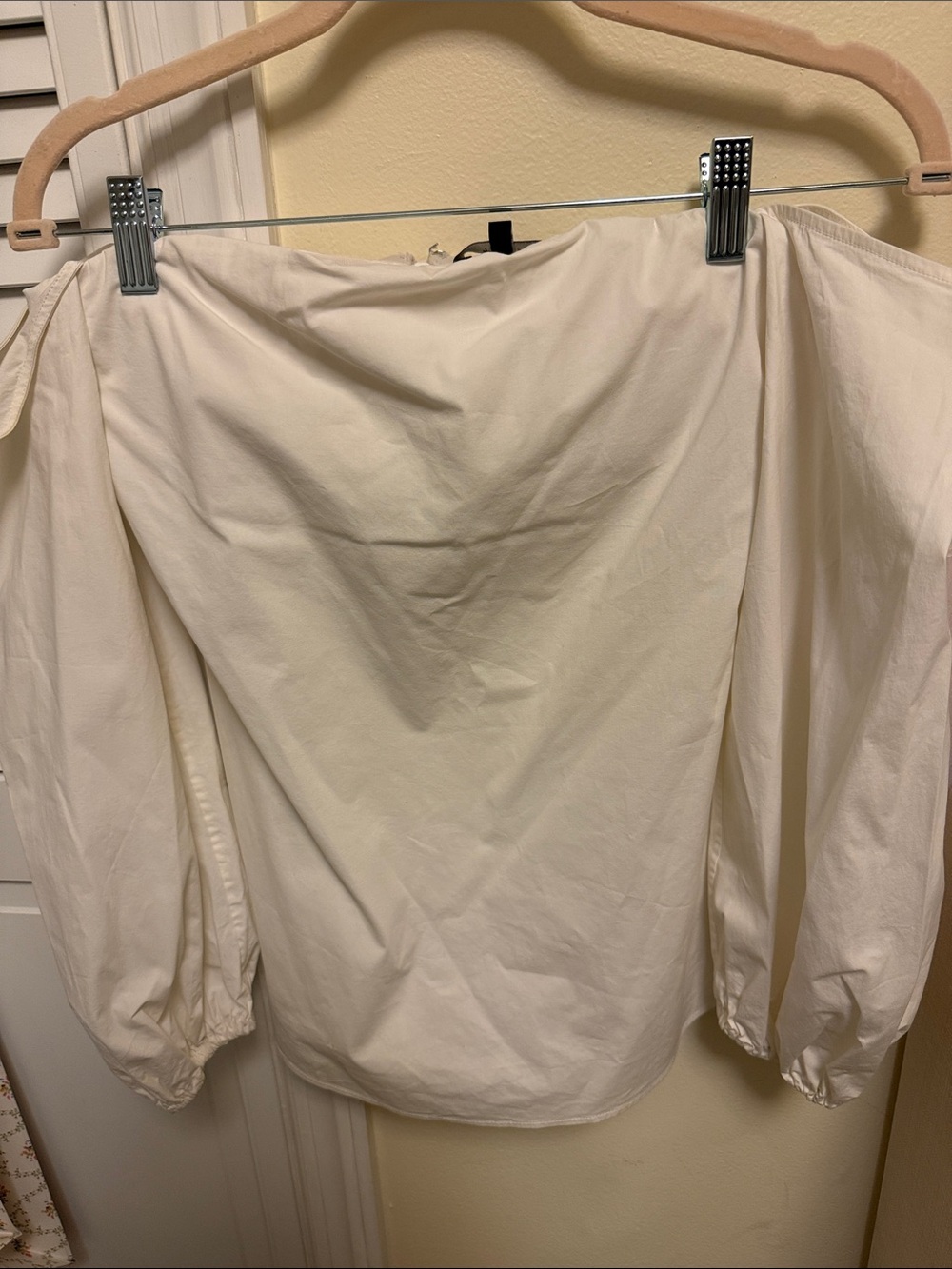Theory Off-Shoulder Top